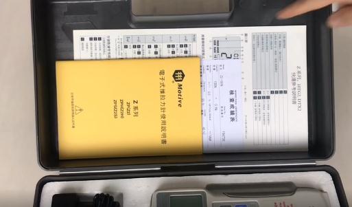 環境對指針式推拉力計的影響